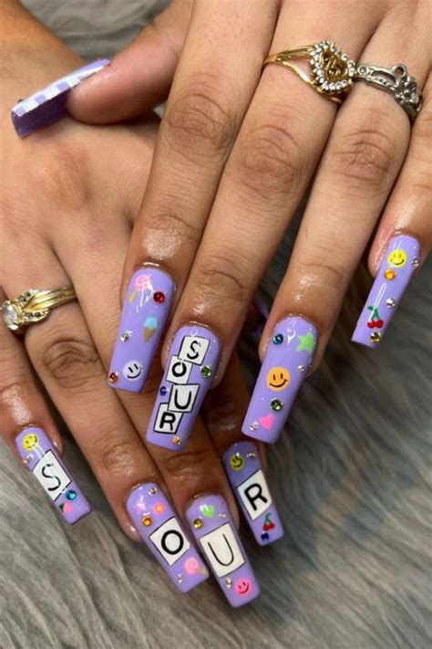 olivia rodrigo nails